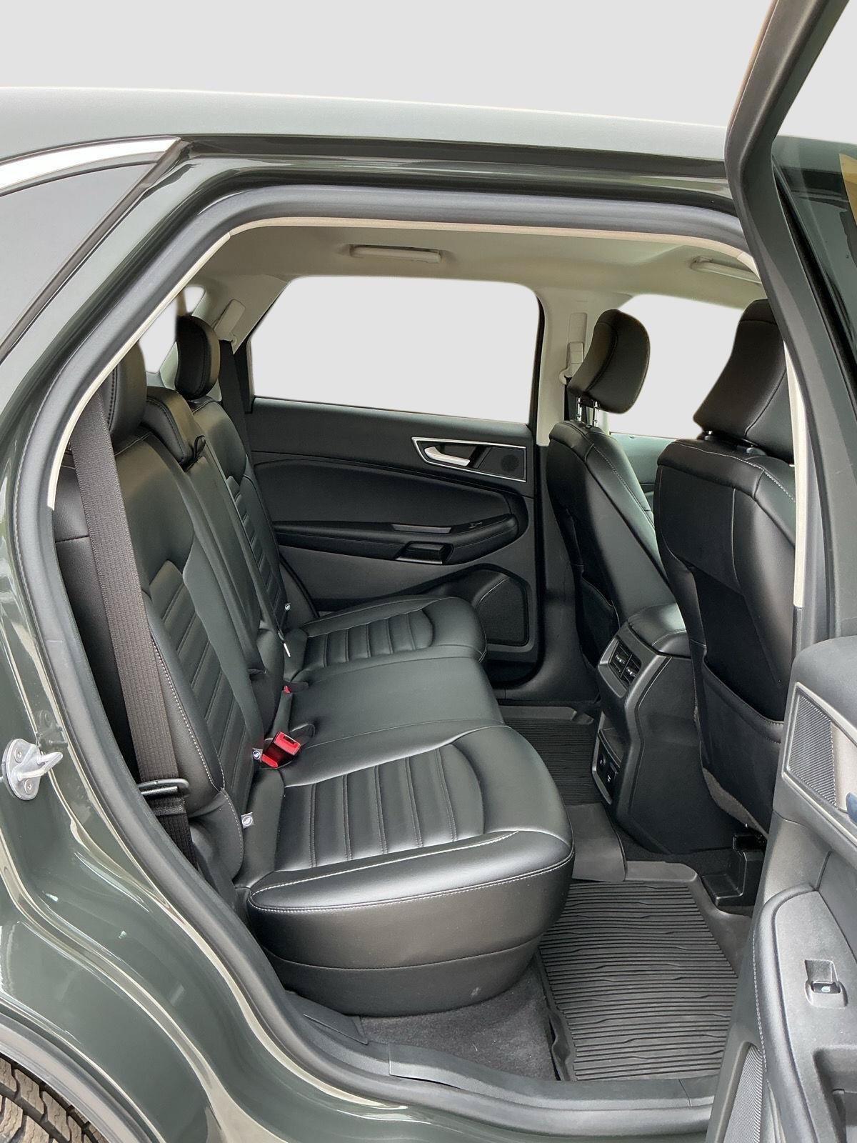 Used 2023 Ford Edge SEL w/ Convenience Package AWD/4WD image 22