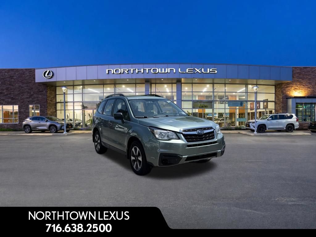 Used 2018 Subaru Forester 2.5i w/ Alloy Wheel Package AWD/4WD image 4