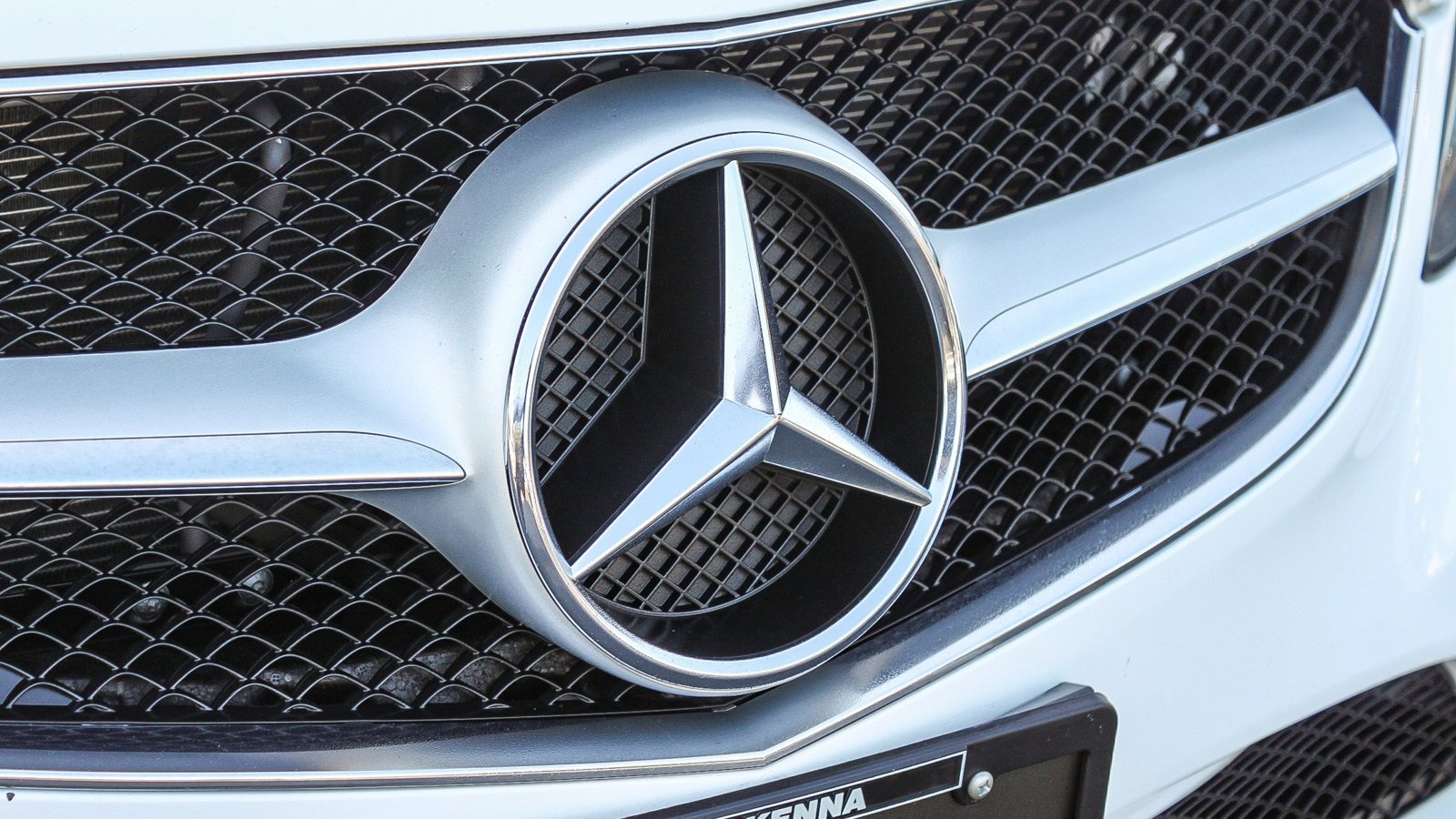 Used 2017 Mercedes-Benz E 400 Cabriolet image 6