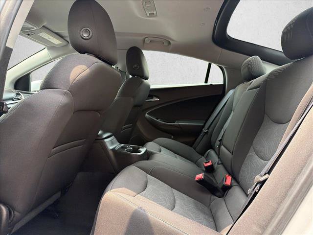Used 2018 Chevrolet Volt LT w/ Comfort Package FWD image 23