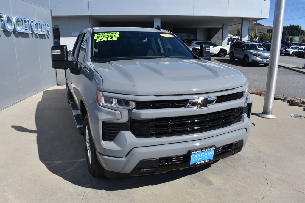 Certified 2024 Chevrolet Silverado 1500 RST w/ Convenience Package II AWD/4WD image 9