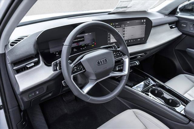 New 2026 Audi Q3 quattro 2.0T AWD/4WD image 10