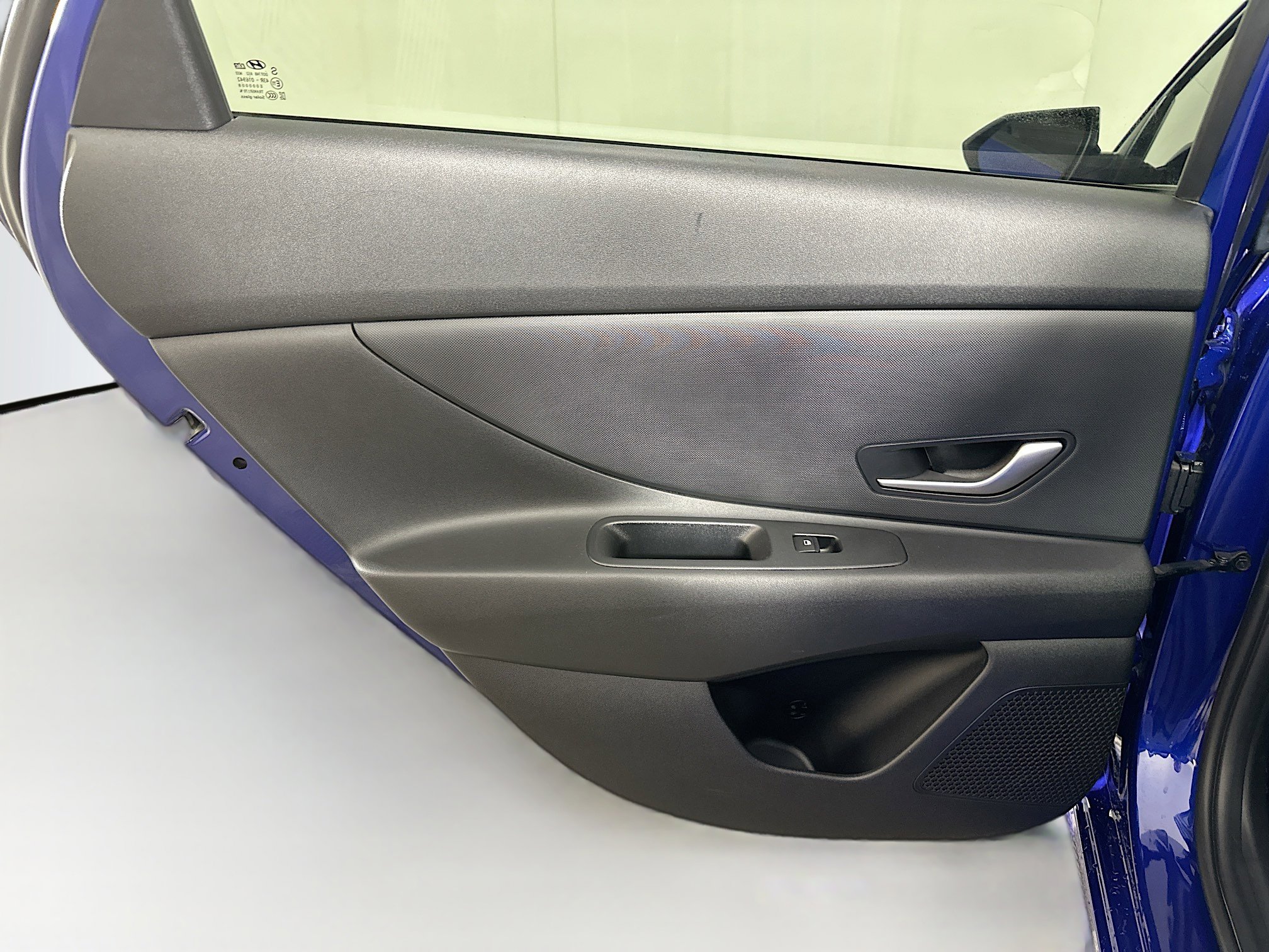 Used 2022 Hyundai Elantra SEL image 25