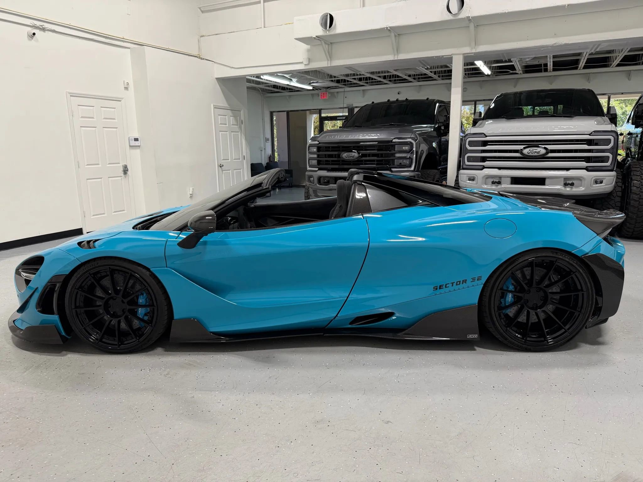 Used 2020 McLaren 720S Luxury image 16
