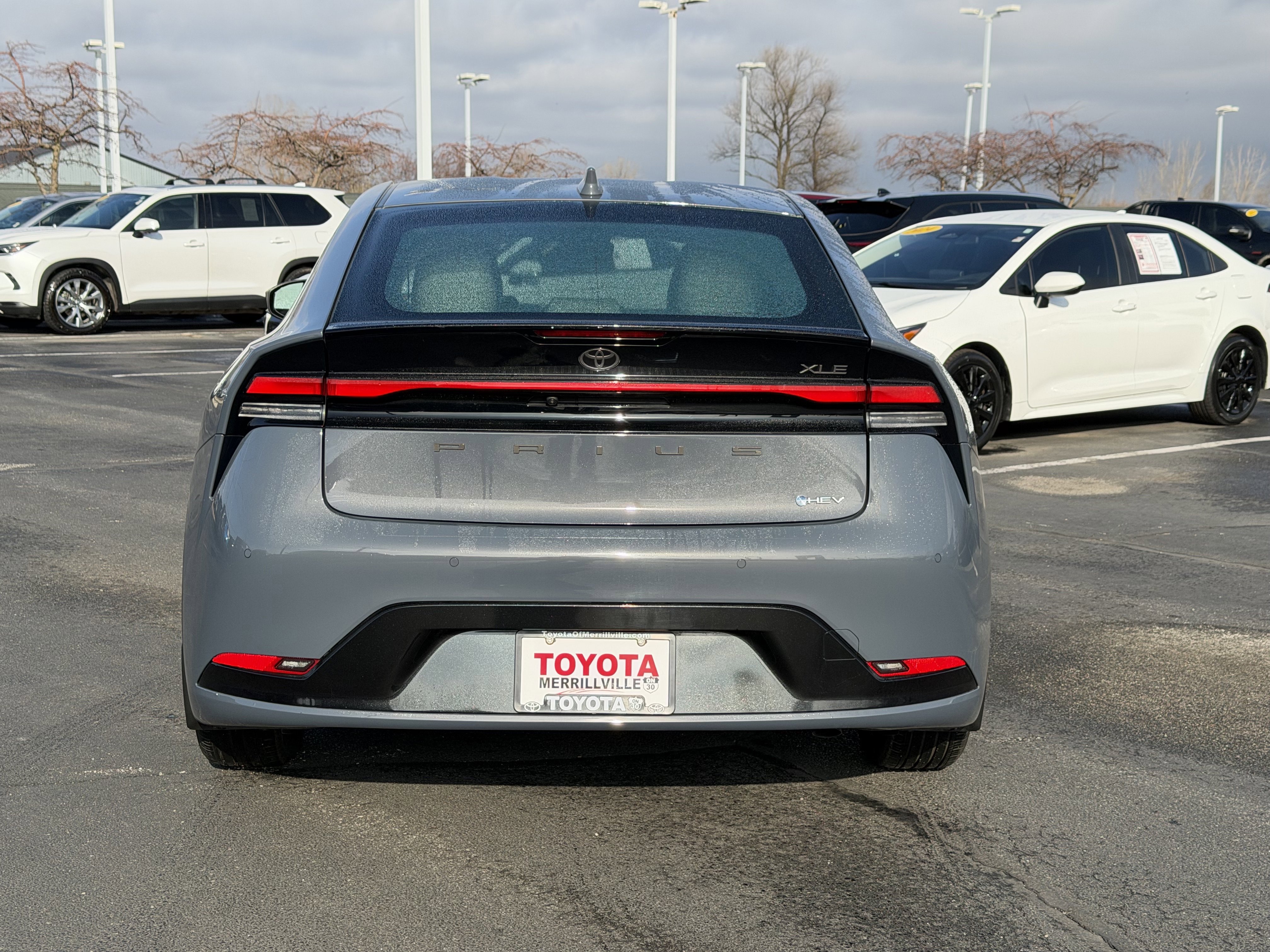 Used 2024 Toyota Prius XLE image 7