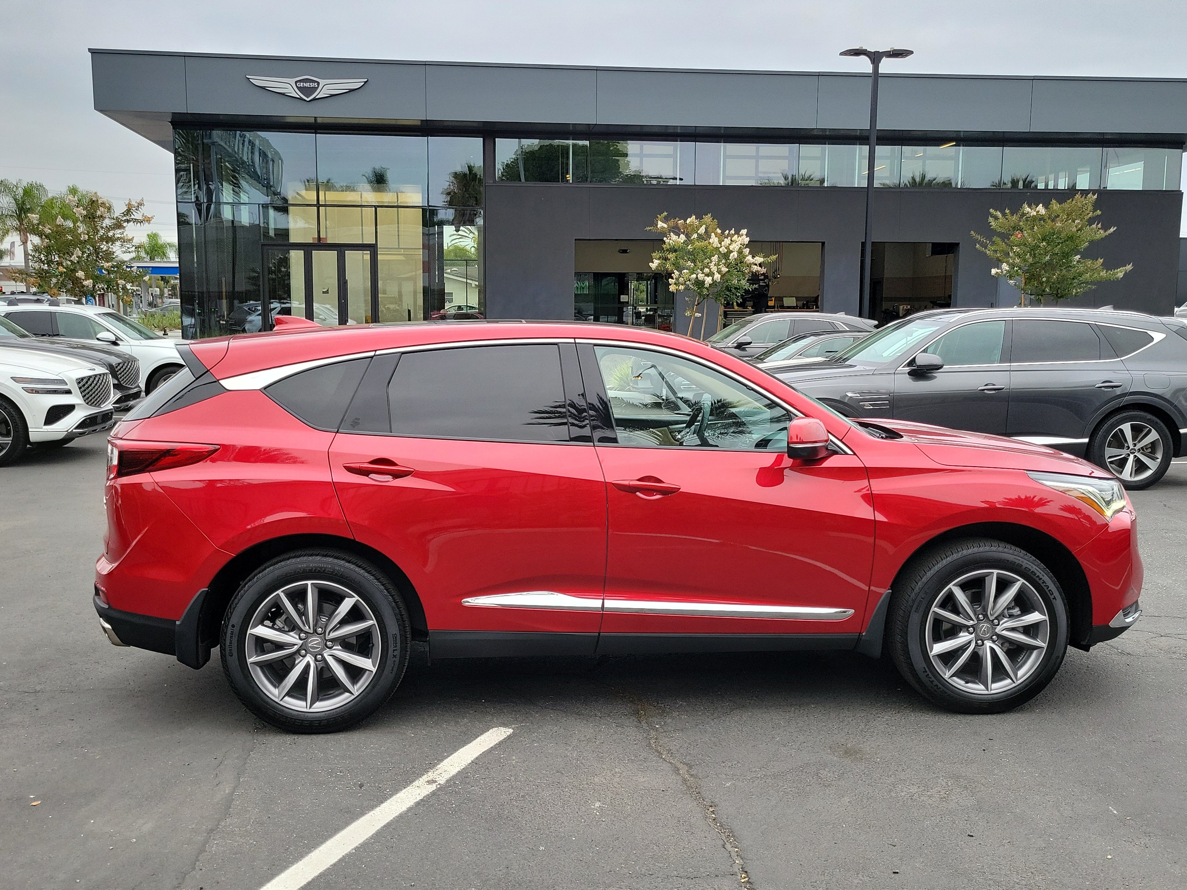 Used 2023 Acura RDX FWD w/ Technology Package image 5