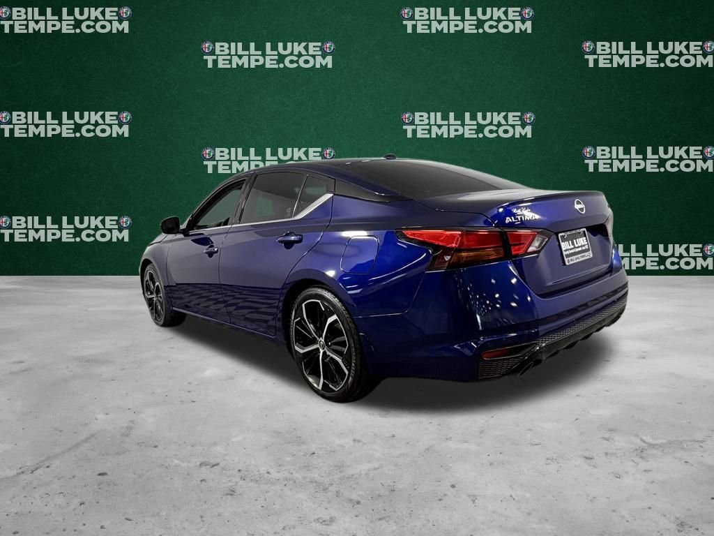 Used 2024 Nissan Altima 2.5 SR w/ SR Premium Package image 9