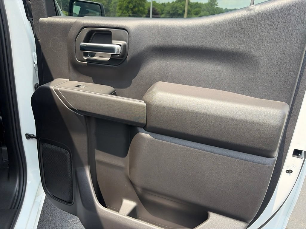New 2026 Chevrolet Silverado 1500 Custom AWD/4WD image 28