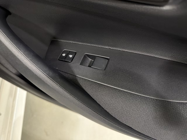 Used 2025 Toyota Corolla LE FWD image 39