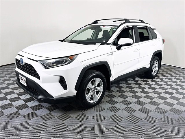 Used 2020 Toyota RAV4 XLE w/ Carpet Mat Package image 3