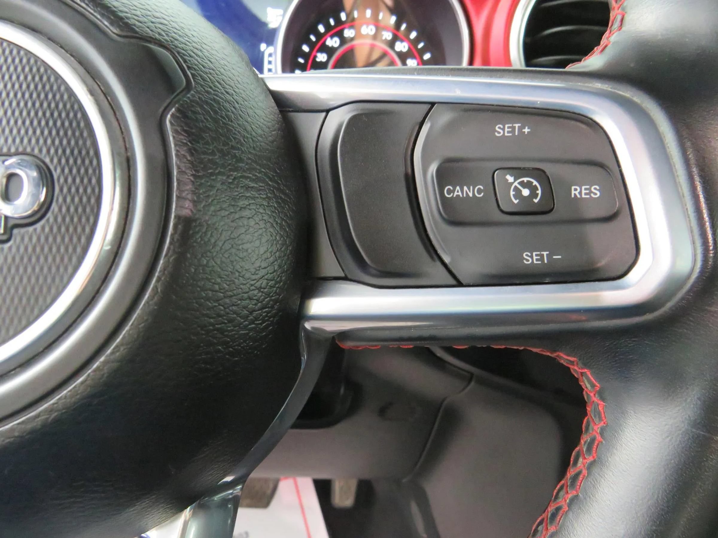 Used 2021 Jeep Wrangler Unlimited Rubicon AWD/4WD image 17