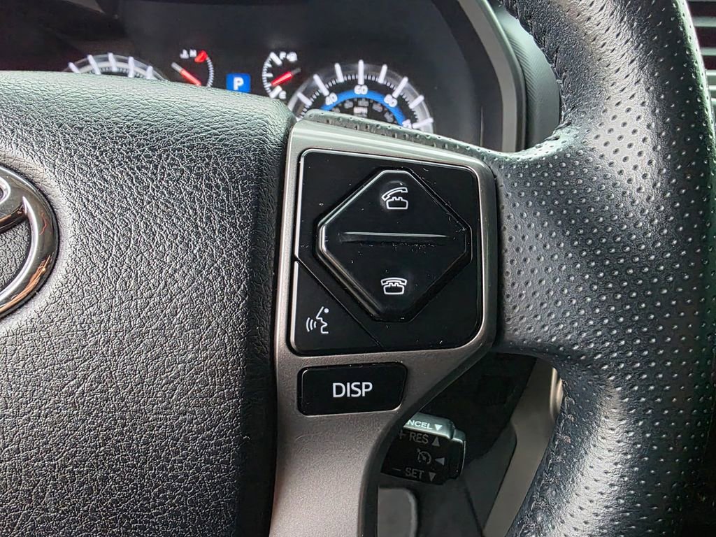 Used 2016 Toyota 4Runner 4WD image 12