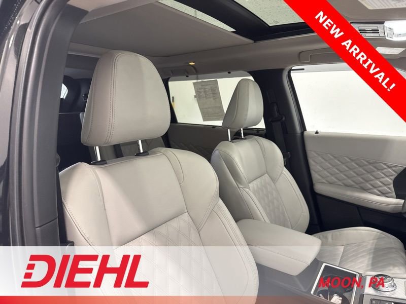 Used 2024 Mitsubishi Outlander SEL image 13