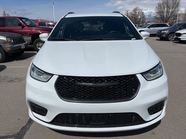 Certified 2021 Chrysler Pacifica Touring-L w/ S Appearance Package image 6