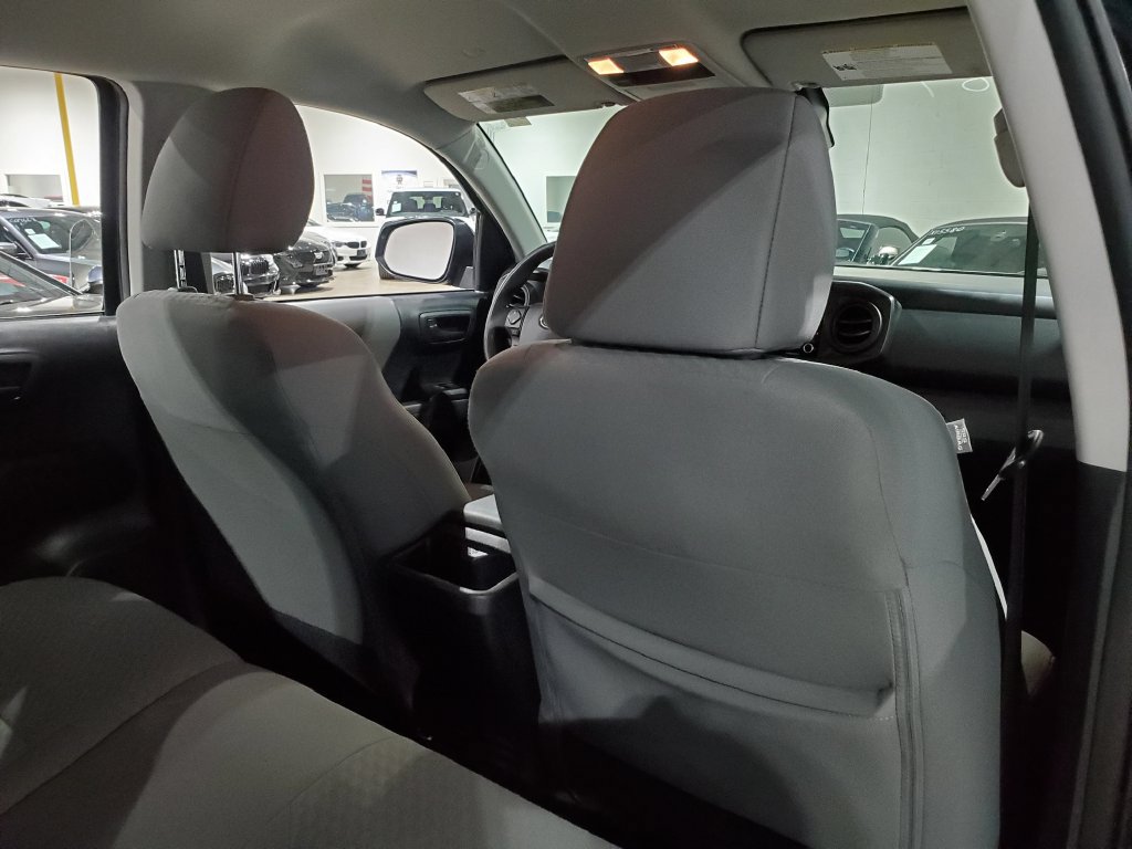 Used 2020 Toyota Tacoma SR w/ SR Convenience Package RWD image 21