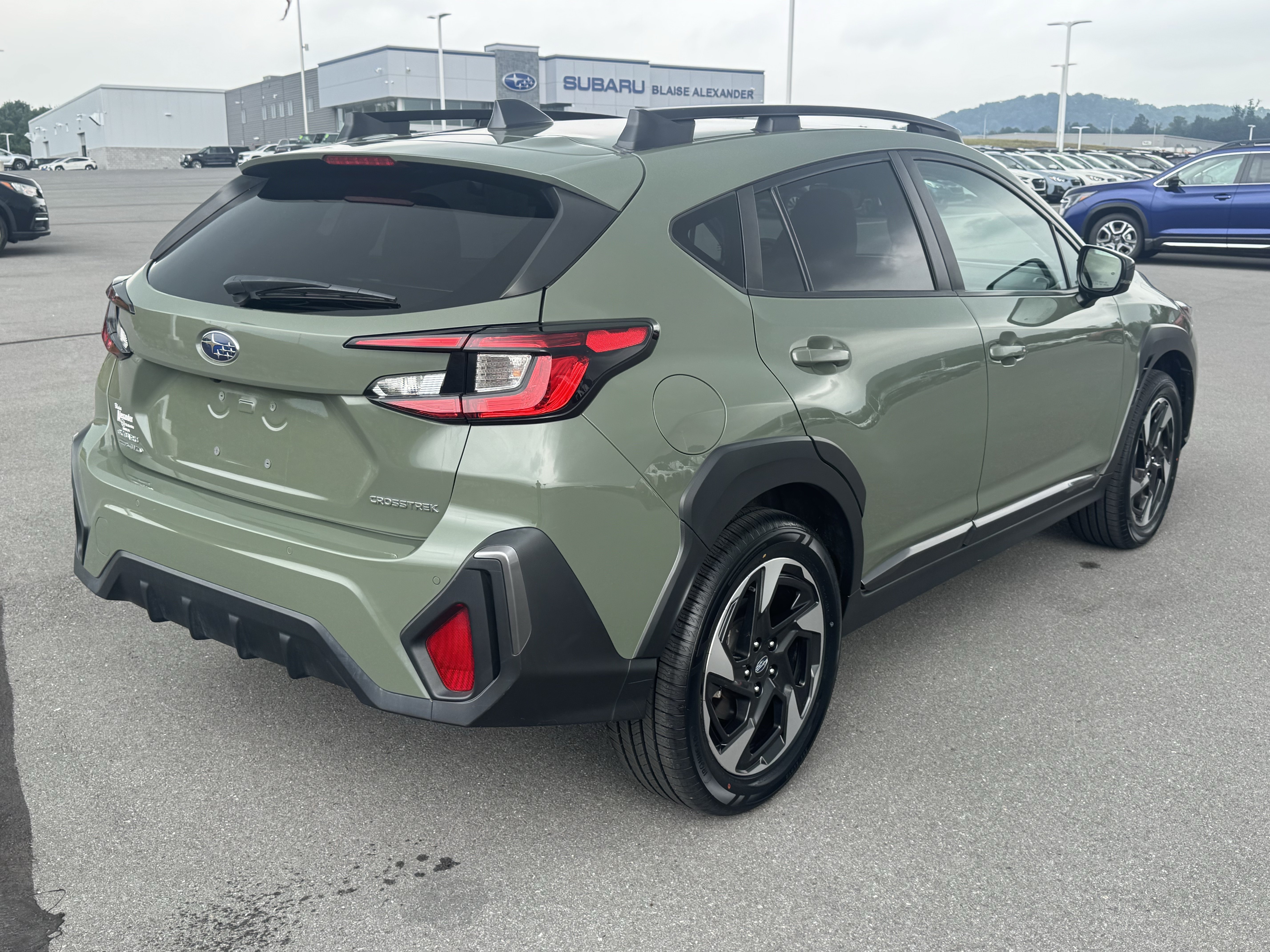 Certified 2024 Subaru Crosstrek 2.5i Limited w/ Crosstrek Mirror Package AWD/4WD video 3