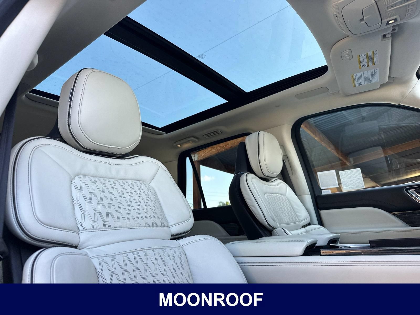 Used 2023 Lincoln Navigator Black Label AWD/4WD image 19