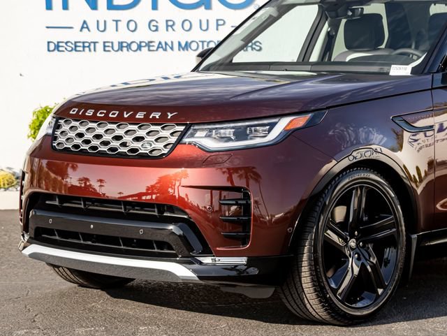 New 2026 Land Rover Discovery Limited Edition AWD/4WD image 2