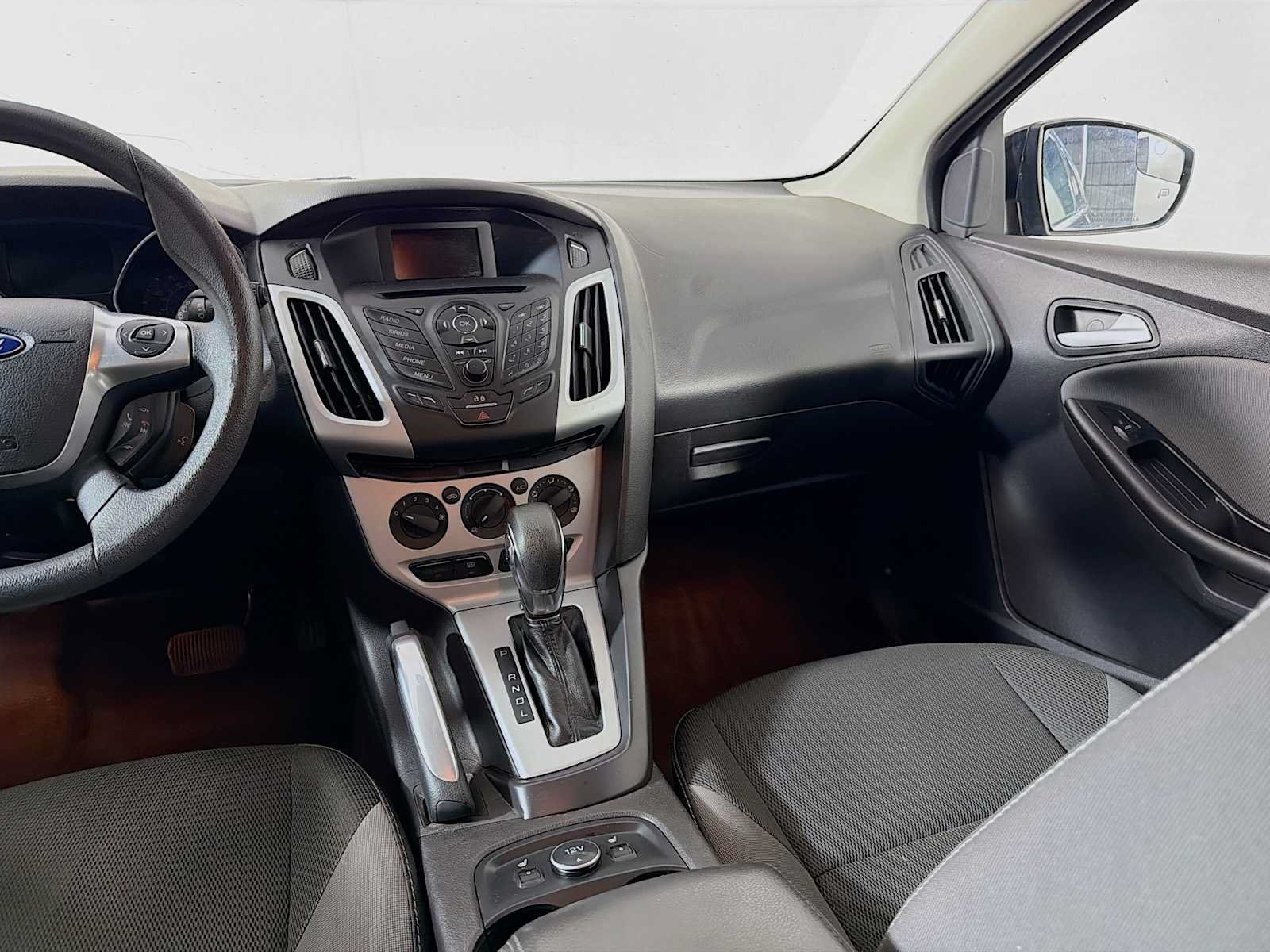 Used 2013 Ford Focus SE w/ SE Winter Pkg FWD image 20