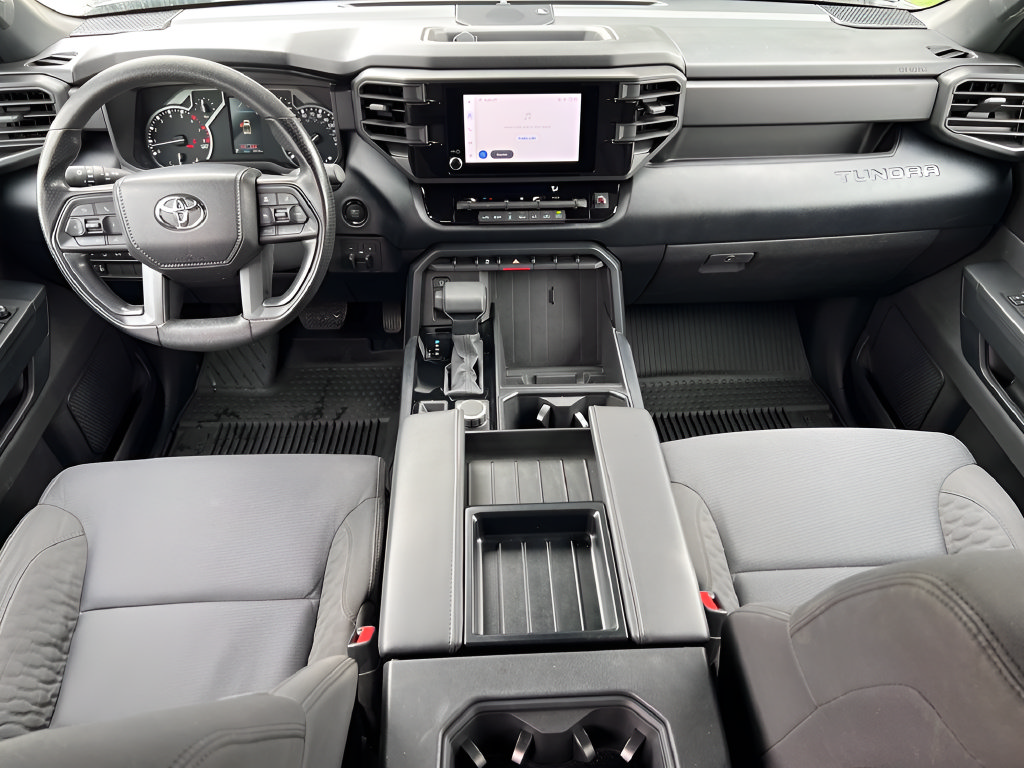 Used 2025 Toyota Tundra SR5 w/ SR5 Convenience Package AWD/4WD image 17