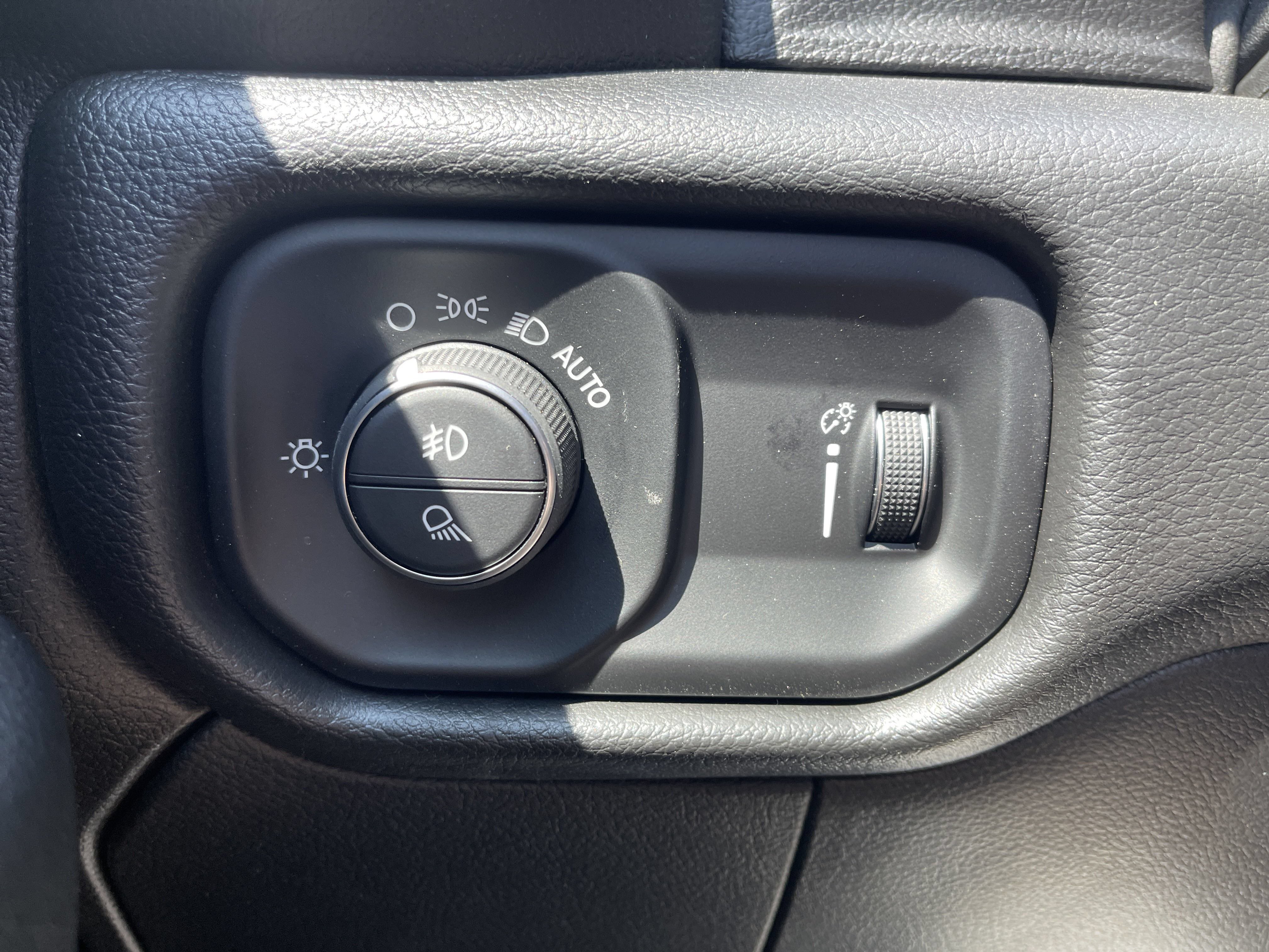 New 2026 RAM 3500 Tradesman AWD/4WD image 23