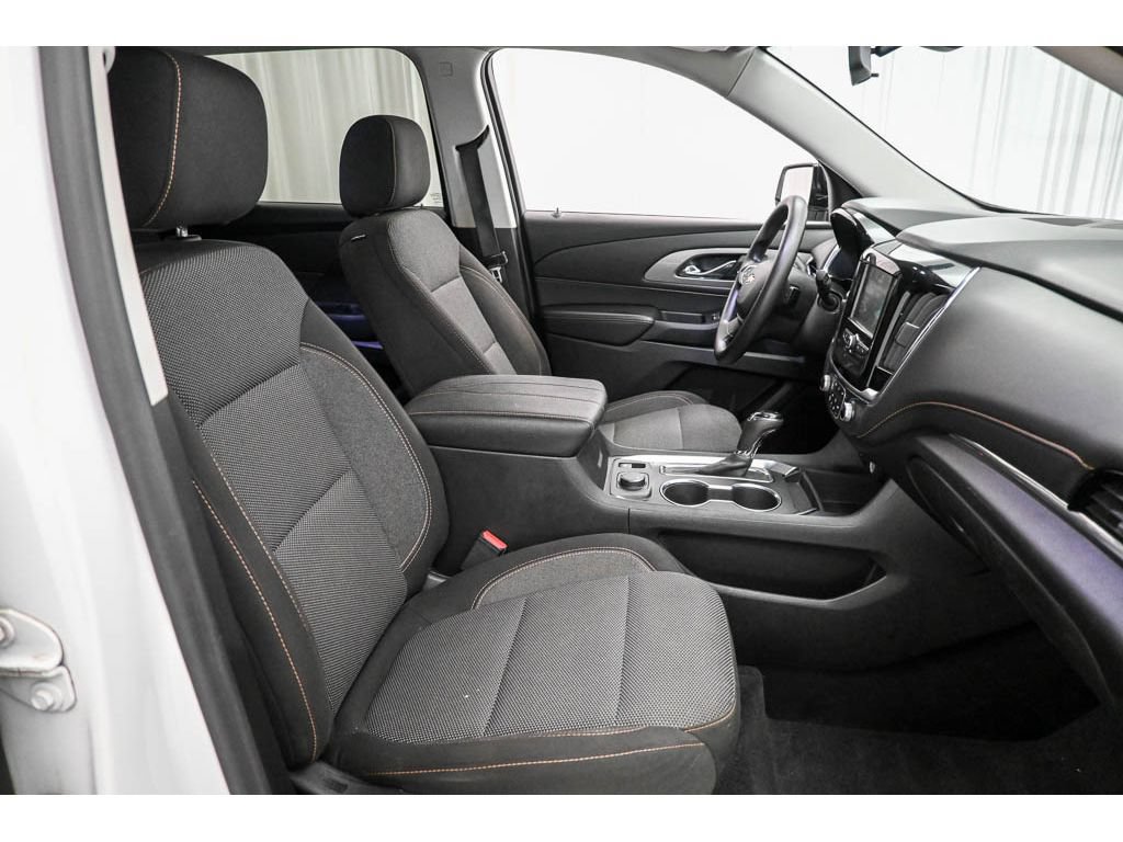 Used 2019 Chevrolet Traverse LS AWD/4WD image 17