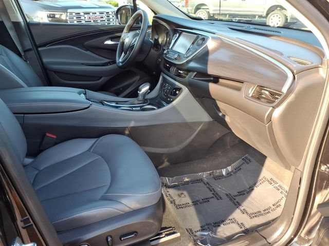 Used 2020 Buick Envision Premium w/ LPO, Active Package AWD/4WD image 25