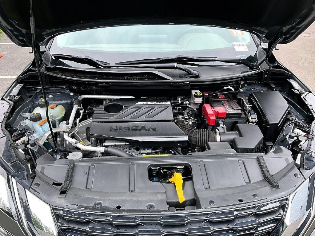 Used 2023 Nissan Rogue SV AWD/4WD image 28
