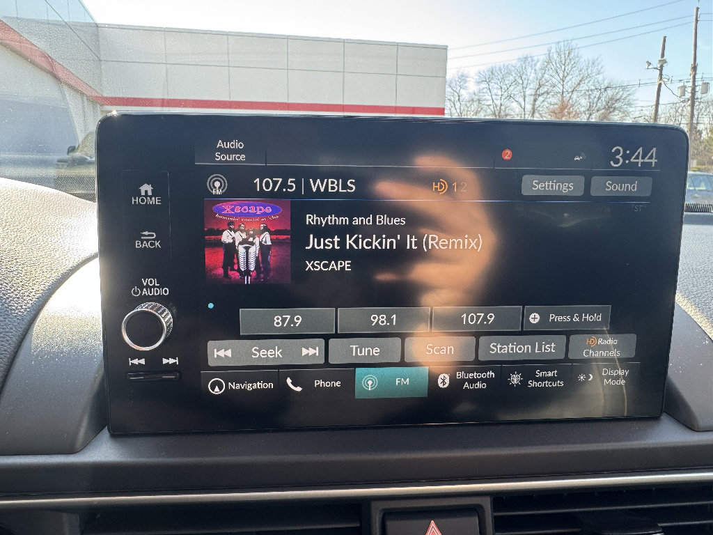 Used 2023 Honda Pilot Elite image 19