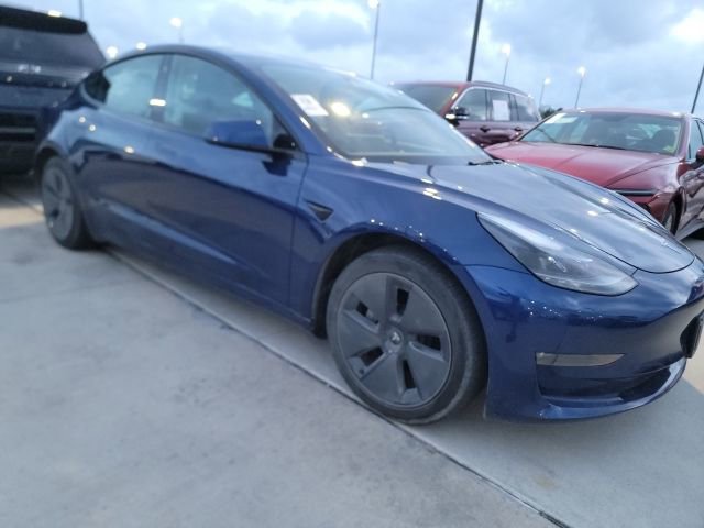 Used 2022 Tesla Model 3 Long Range image 3