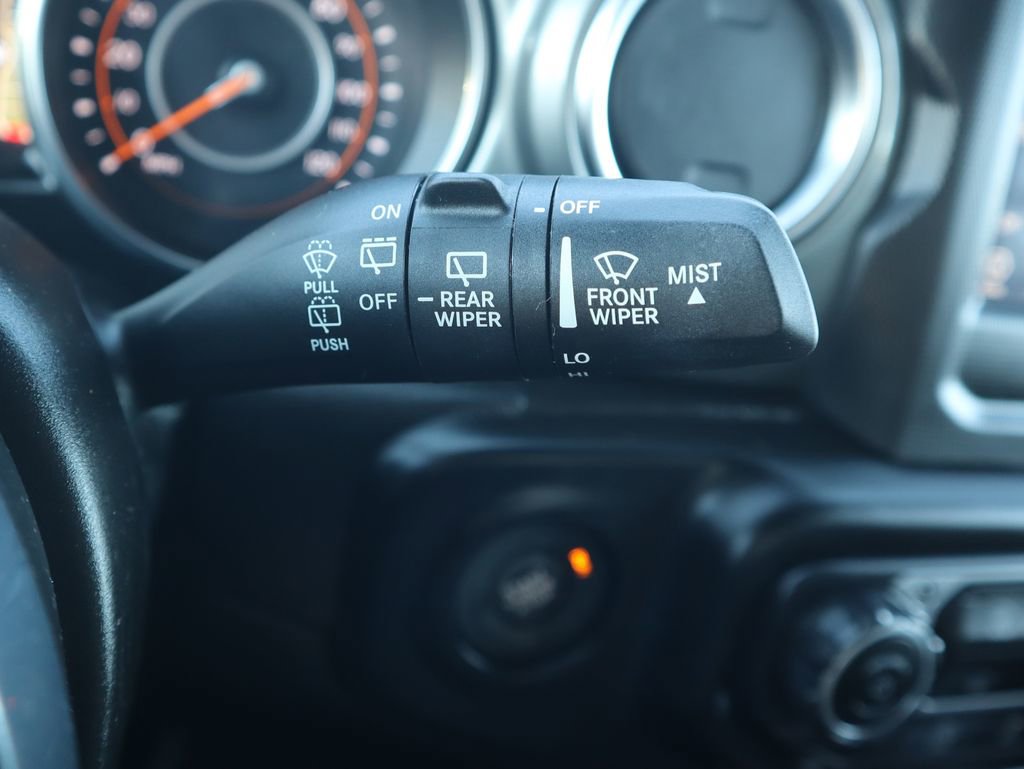 Used 2021 Jeep Wrangler Unlimited Sahara w/ Safety Group image 19