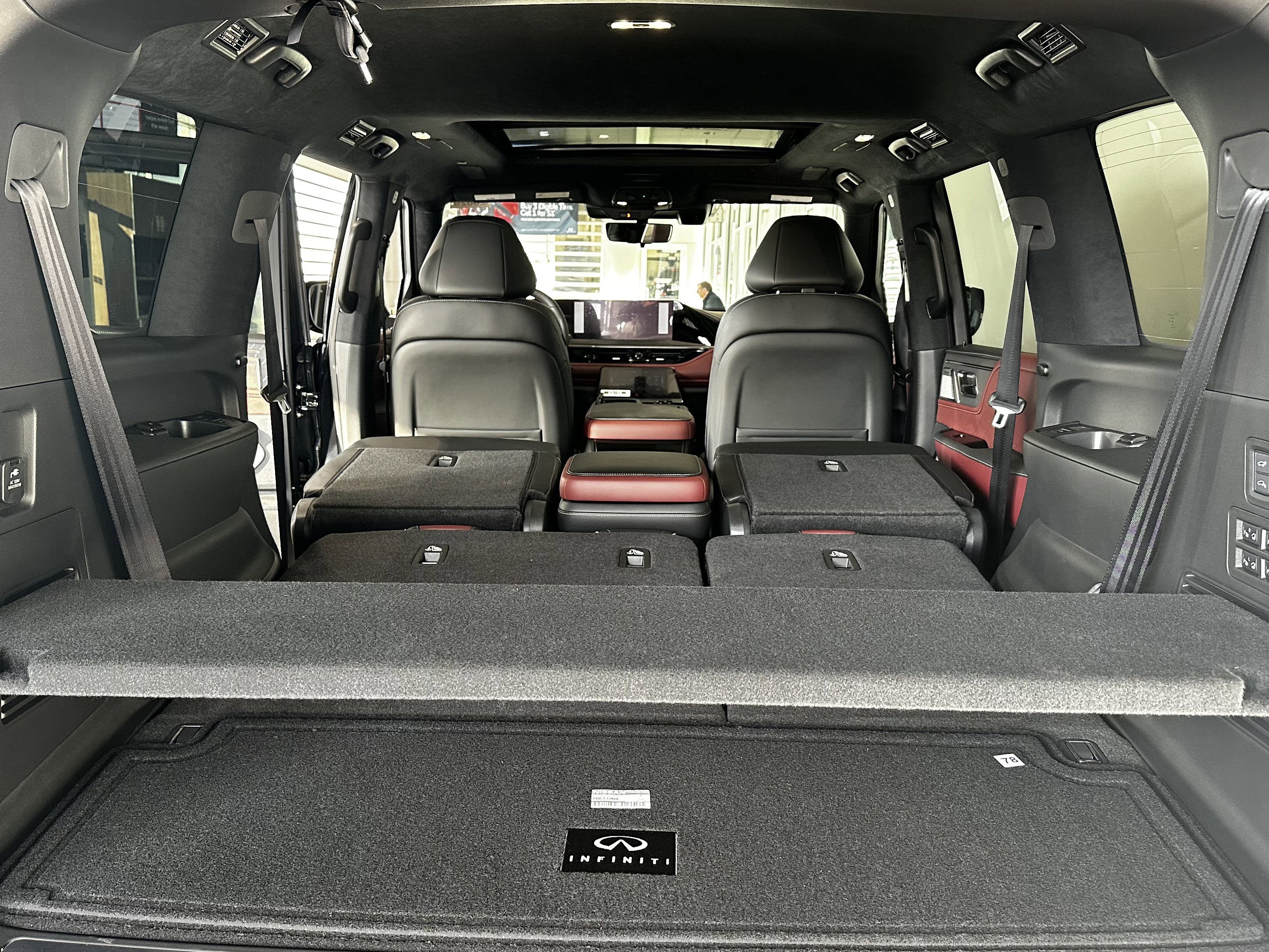 New 2026 INFINITI QX80 Autograph image 15