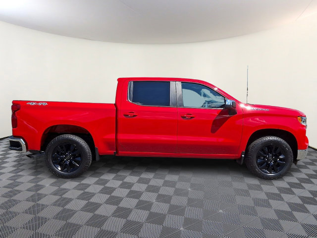Used 2023 Chevrolet Silverado 1500 LT AWD/4WD image 7