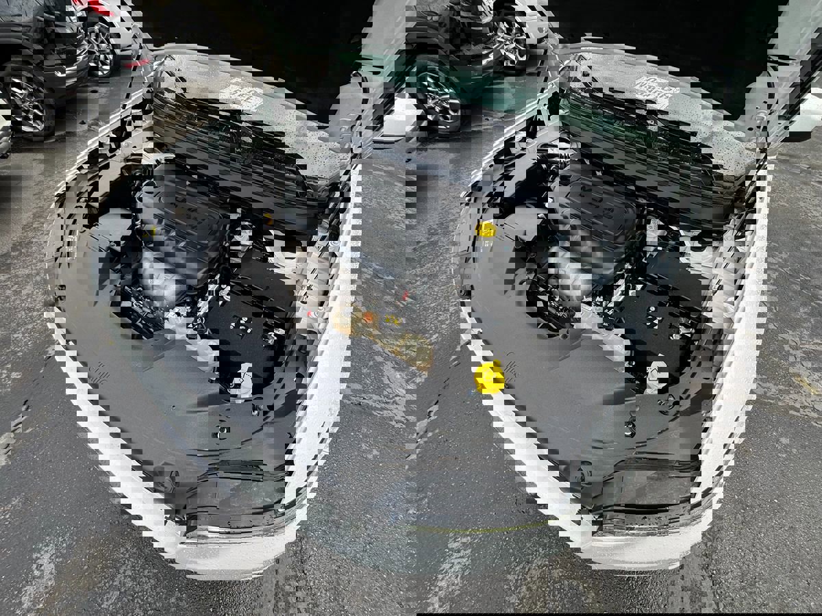 Used 2020 Jeep Cherokee Latitude w/ Cold Weather Group image 27