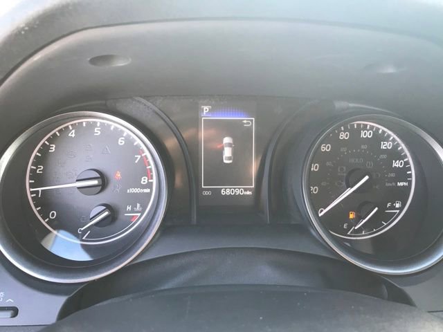 Used 2023 Toyota Camry SE FWD image 8