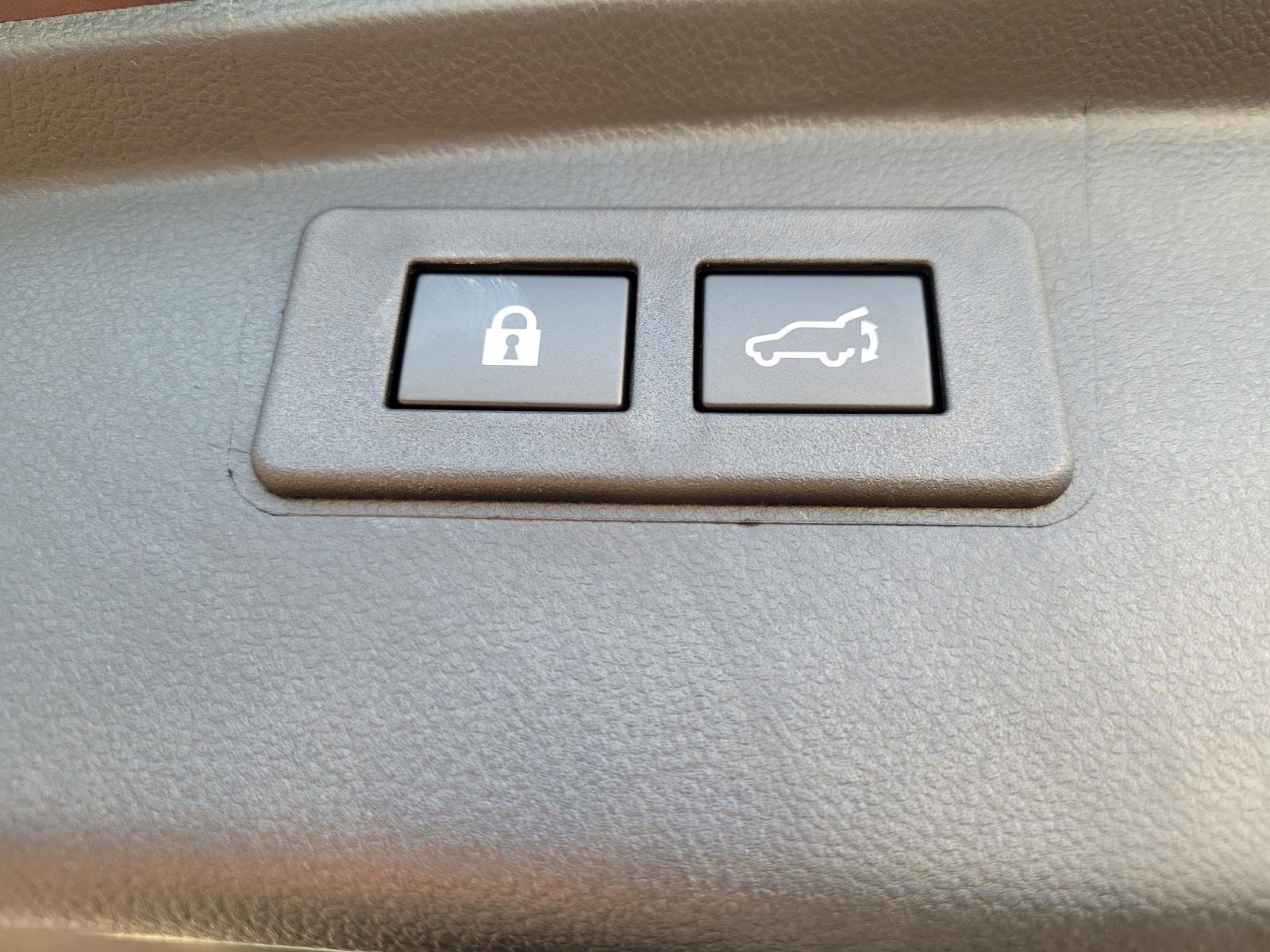 New 2025 Subaru Outback Touring XT image 19