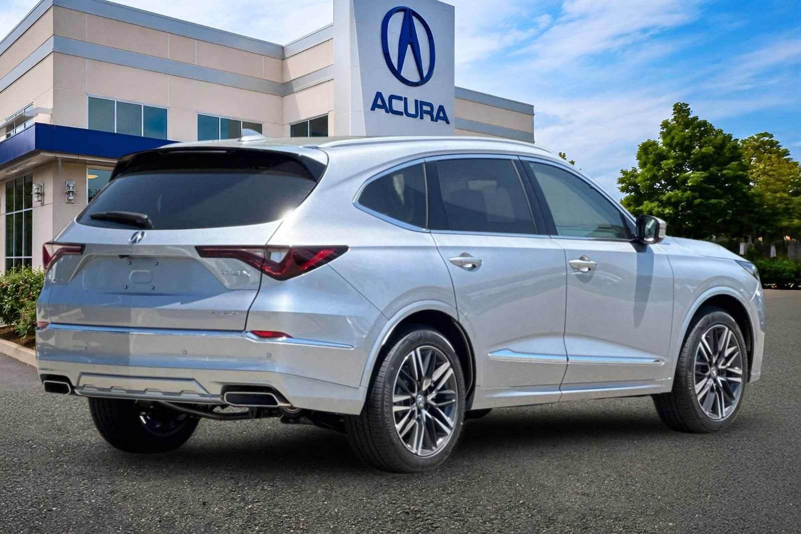 New 2026 Acura MDX w/ Advance Package AWD/4WD image 3