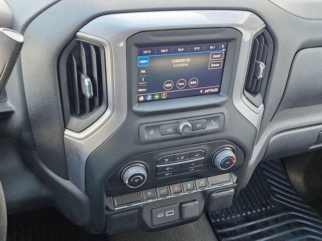 Used 2022 Chevrolet Silverado 1500 Custom image 14