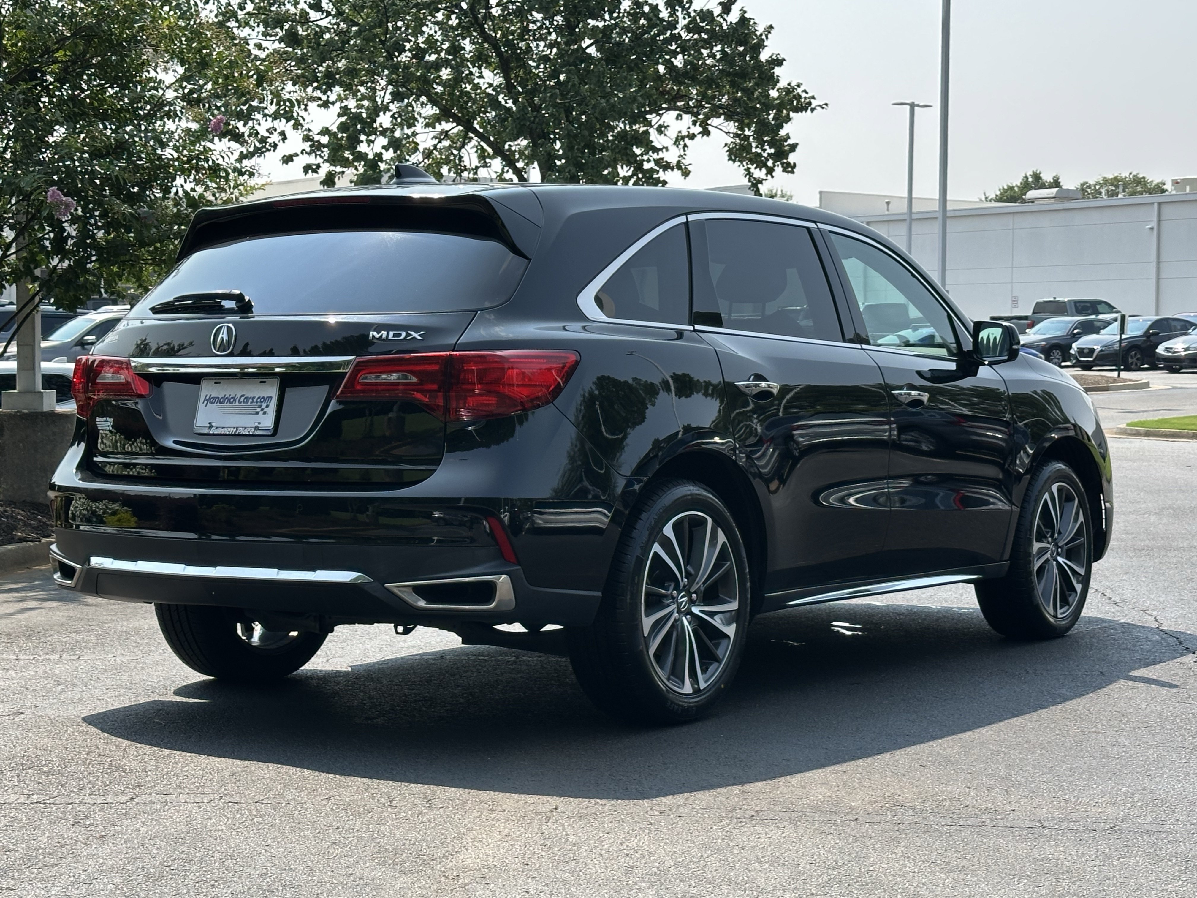 Used 2020 Acura MDX w/ Technology Package FWD image 10