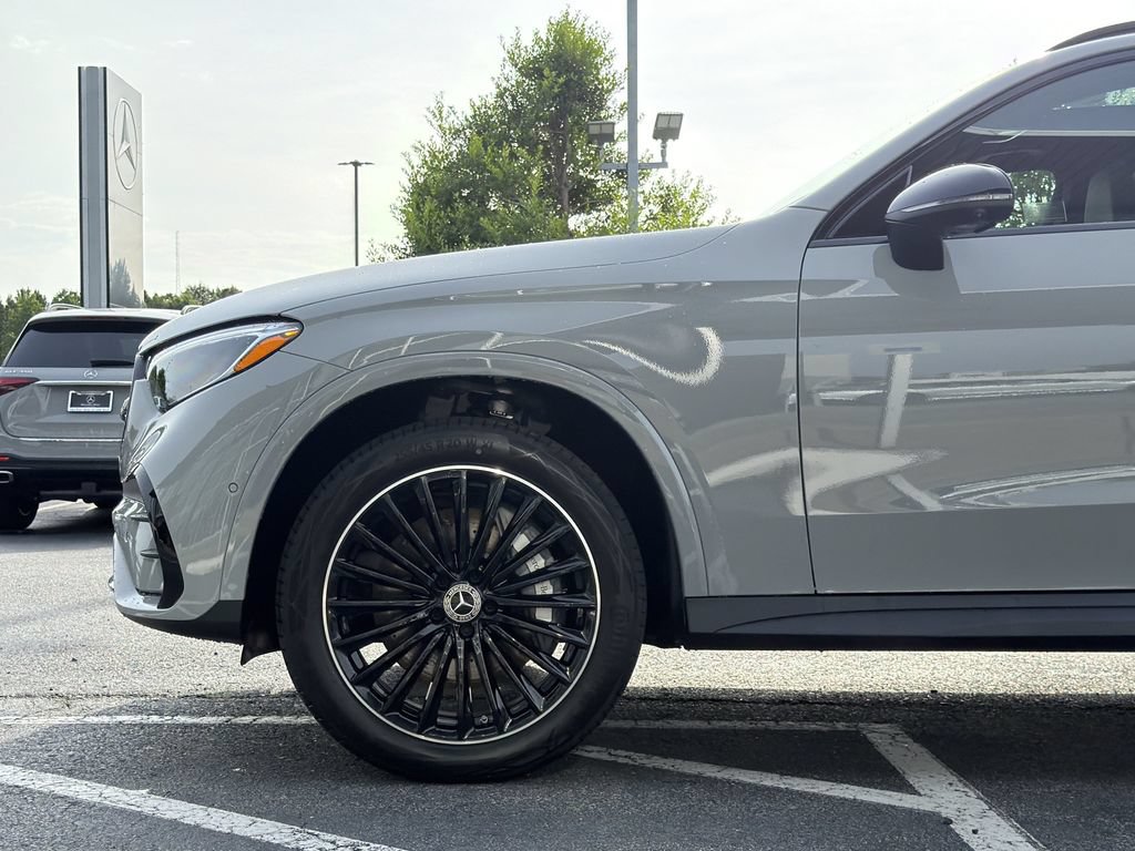 New 2026 Mercedes-Benz GLC 300 4MATIC image 9