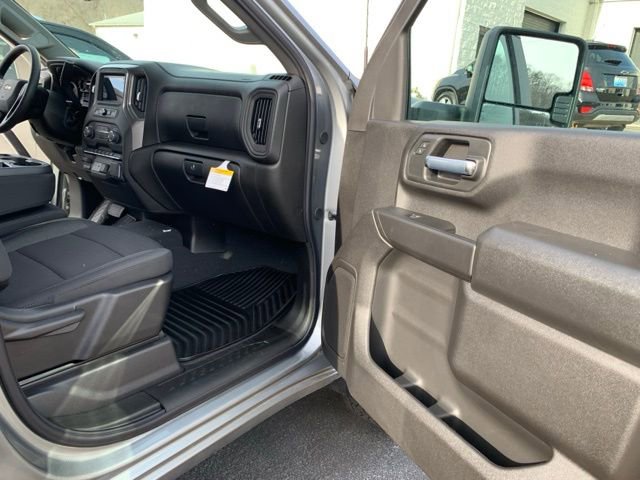 New 2026 Chevrolet Silverado 2500 Custom w/ Custom Convenience Package image 12