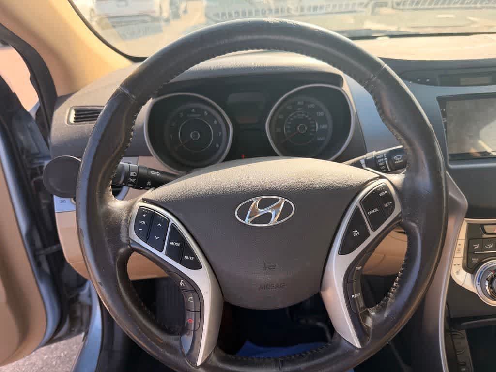Used 2011 Hyundai Elantra Limited FWD image 11