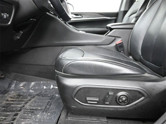 Used 2022 Jeep Grand Cherokee L Limited image 21