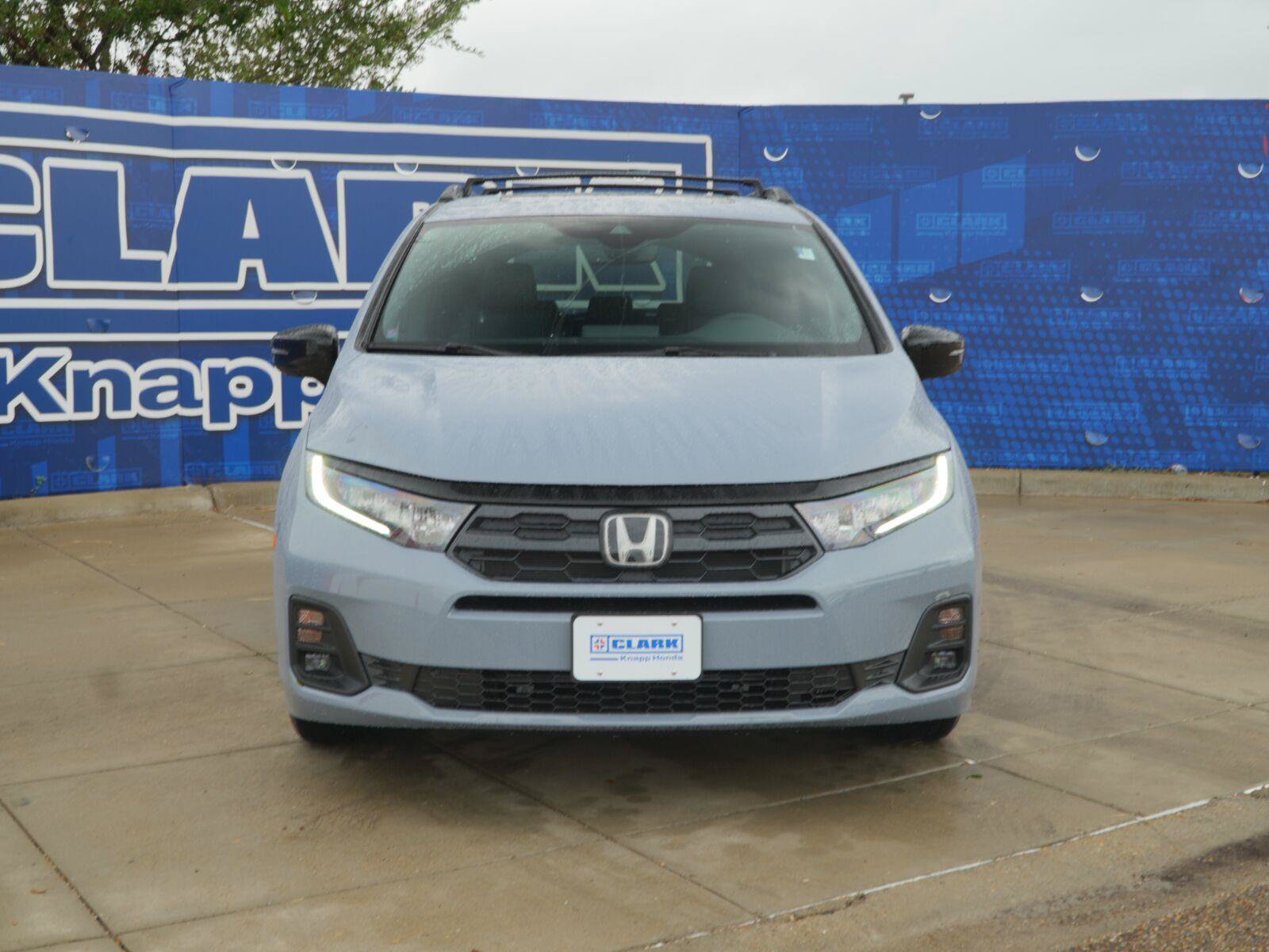 New 2027 Honda Odyssey Sport-L image 2