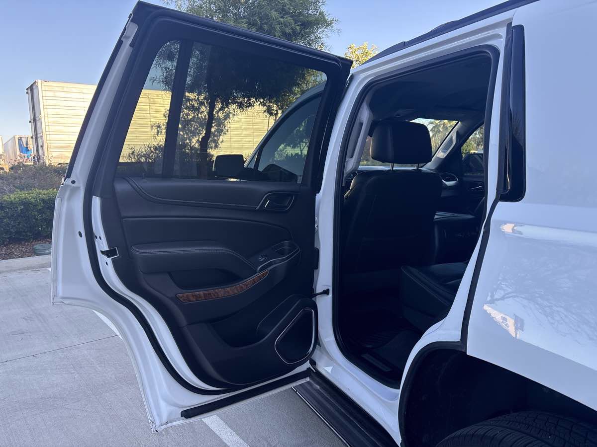 Used 2020 Chevrolet Tahoe Premier w/ RST 6.2L Performance Edition image 11