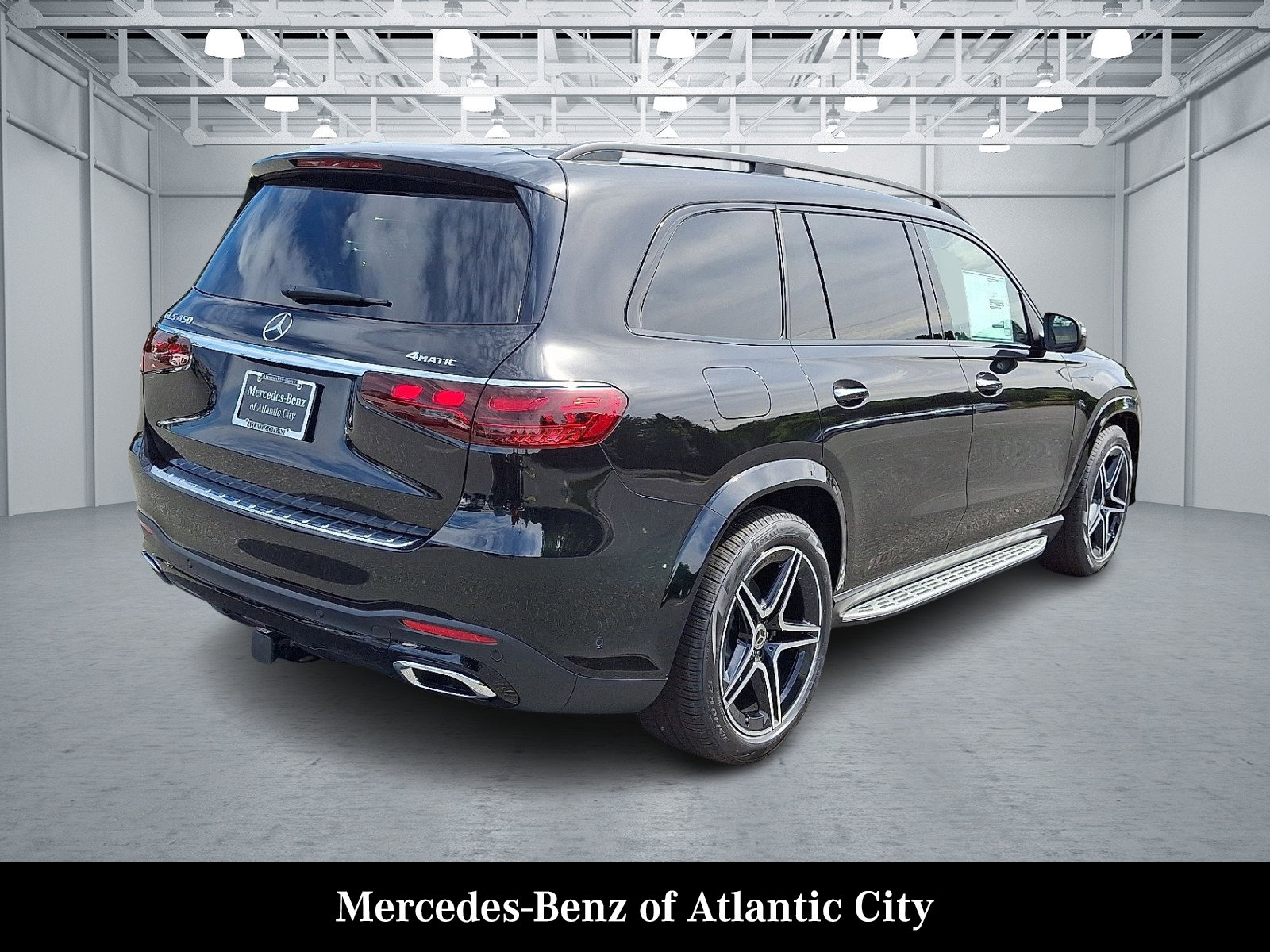 New 2026 Mercedes-Benz GLS 450 4MATIC image 4