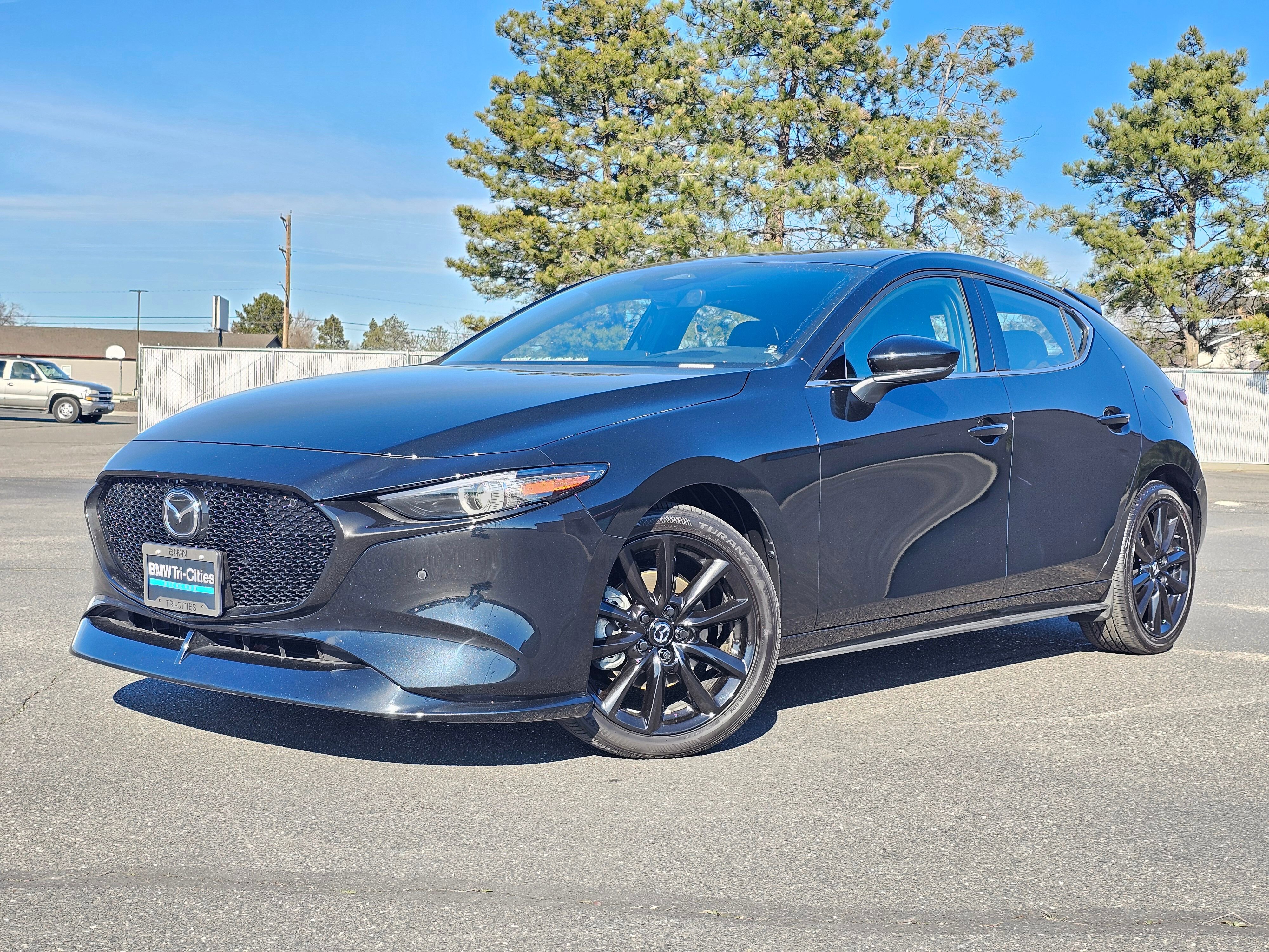 Used 2025 MAZDA MAZDA3 Hatchback w/Premium Plus Pkg image 34