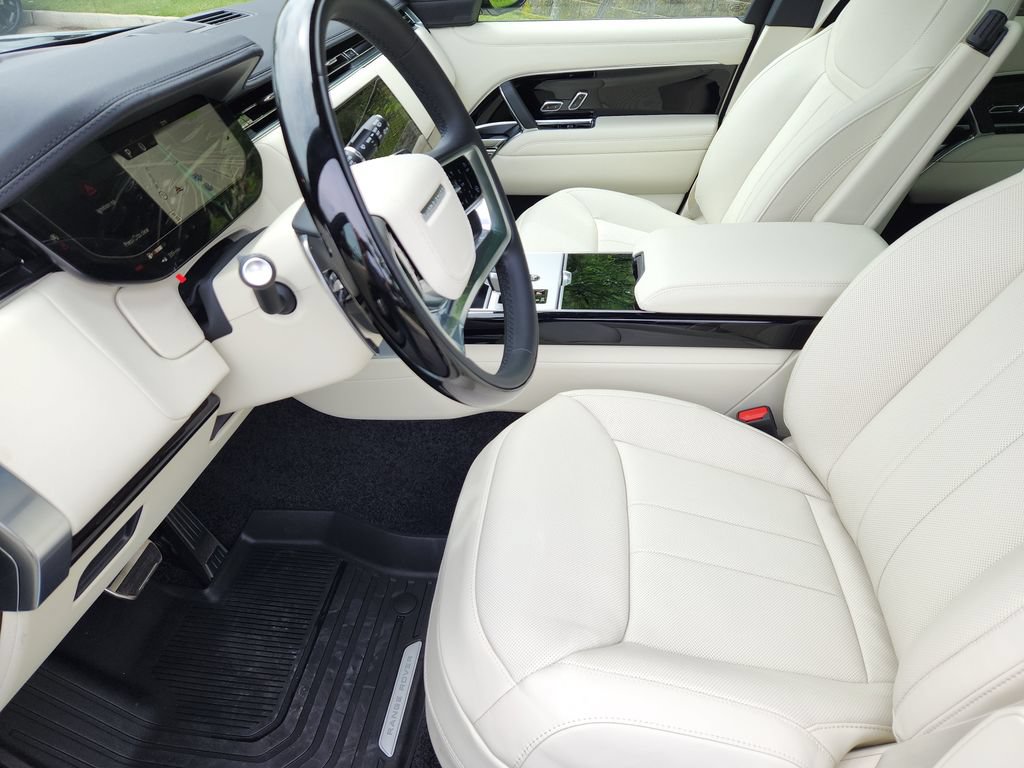 New 2026 Land Rover Range Rover SE AWD/4WD image 23