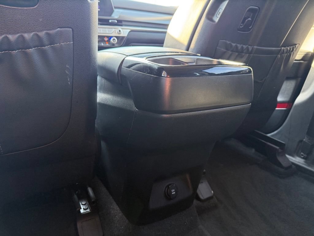 Used 2025 Kia Telluride LX FWD image 25