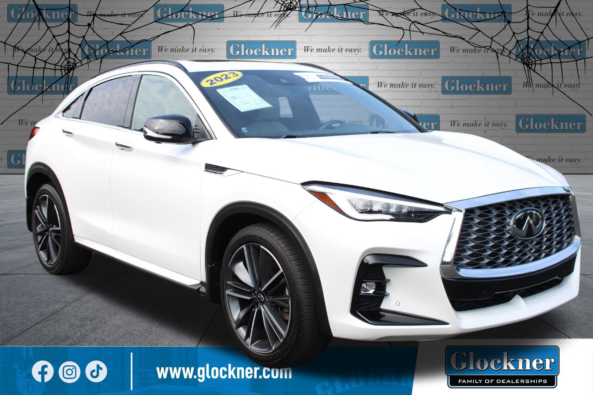 Used 2023 INFINITI QX55 Essential AWD/4WD image 3